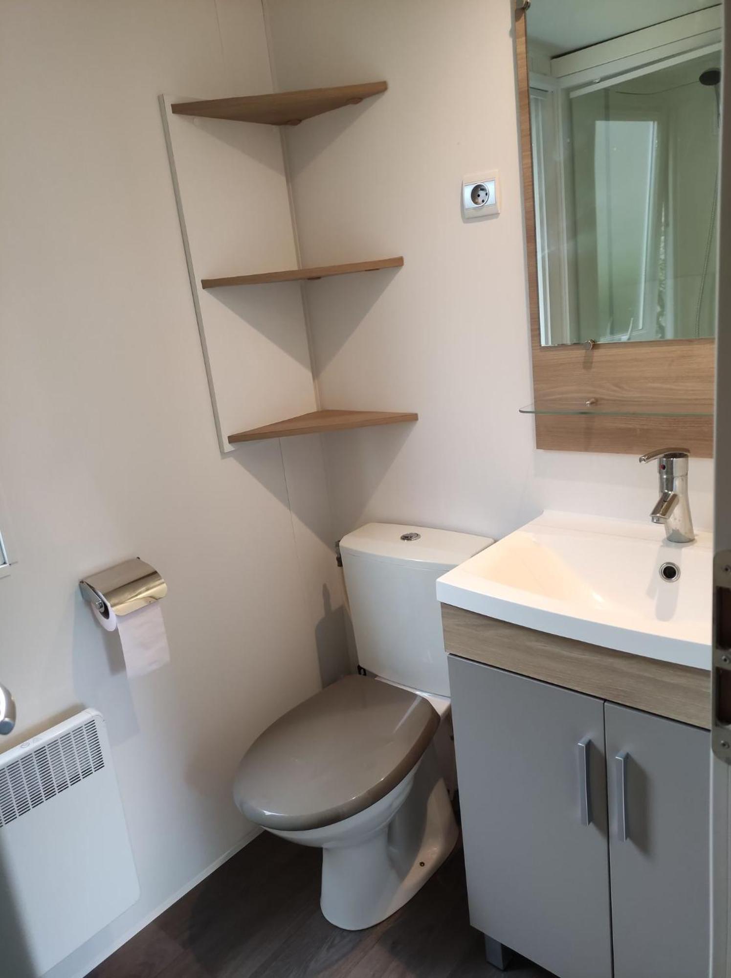 Mobil-Home 6/8 Personnes Au Domaine De Kerlann, ポン・タヴェン エクステリア 写真